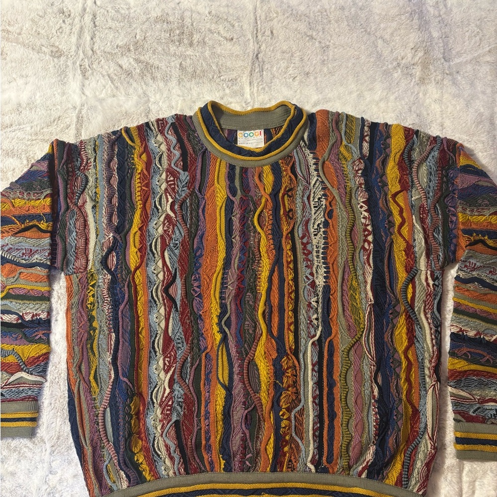COOGI Vibrant Striped Men's Sweater